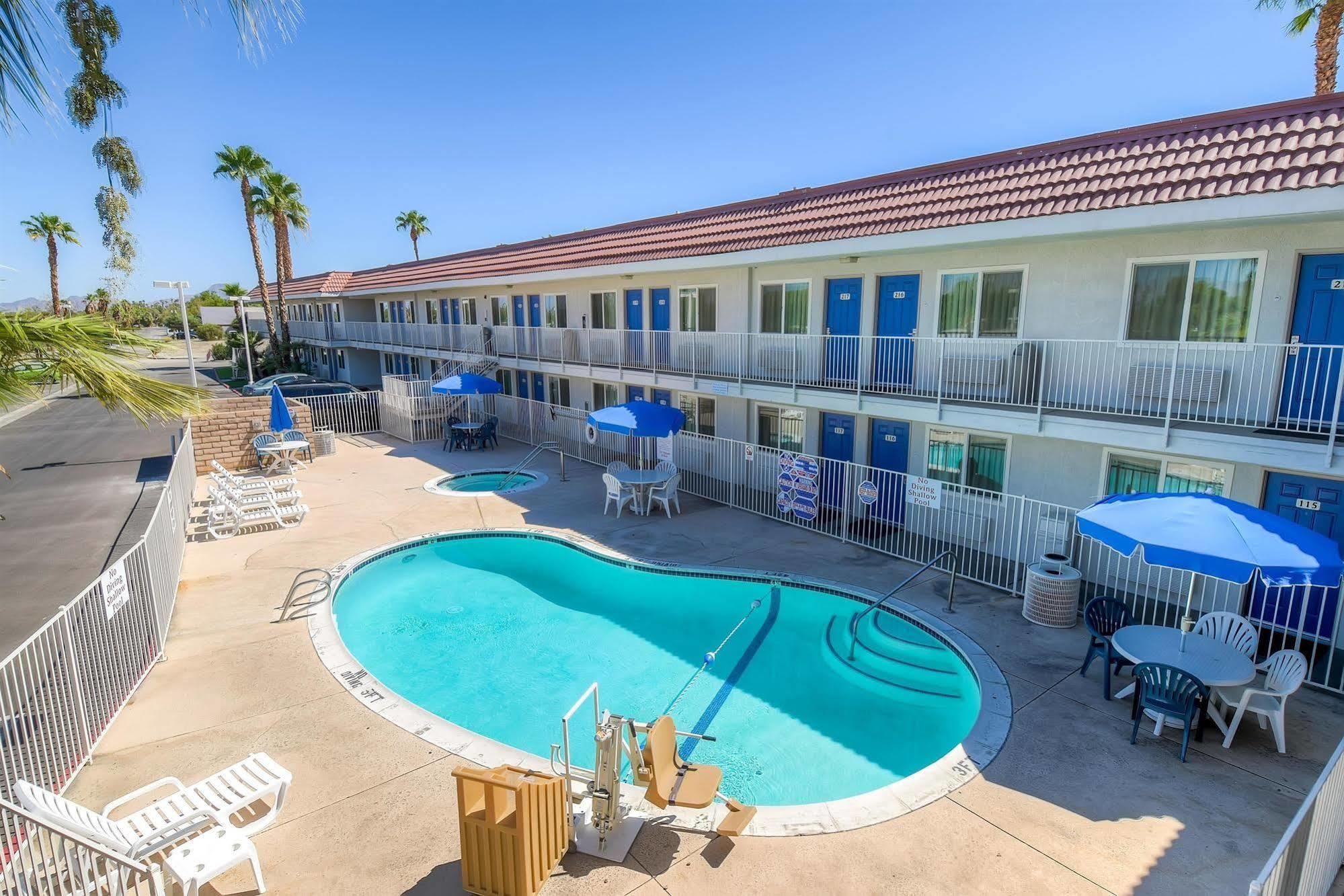Motel 6-Rancho Mirage, Ca - Palm Springs Luaran gambar
